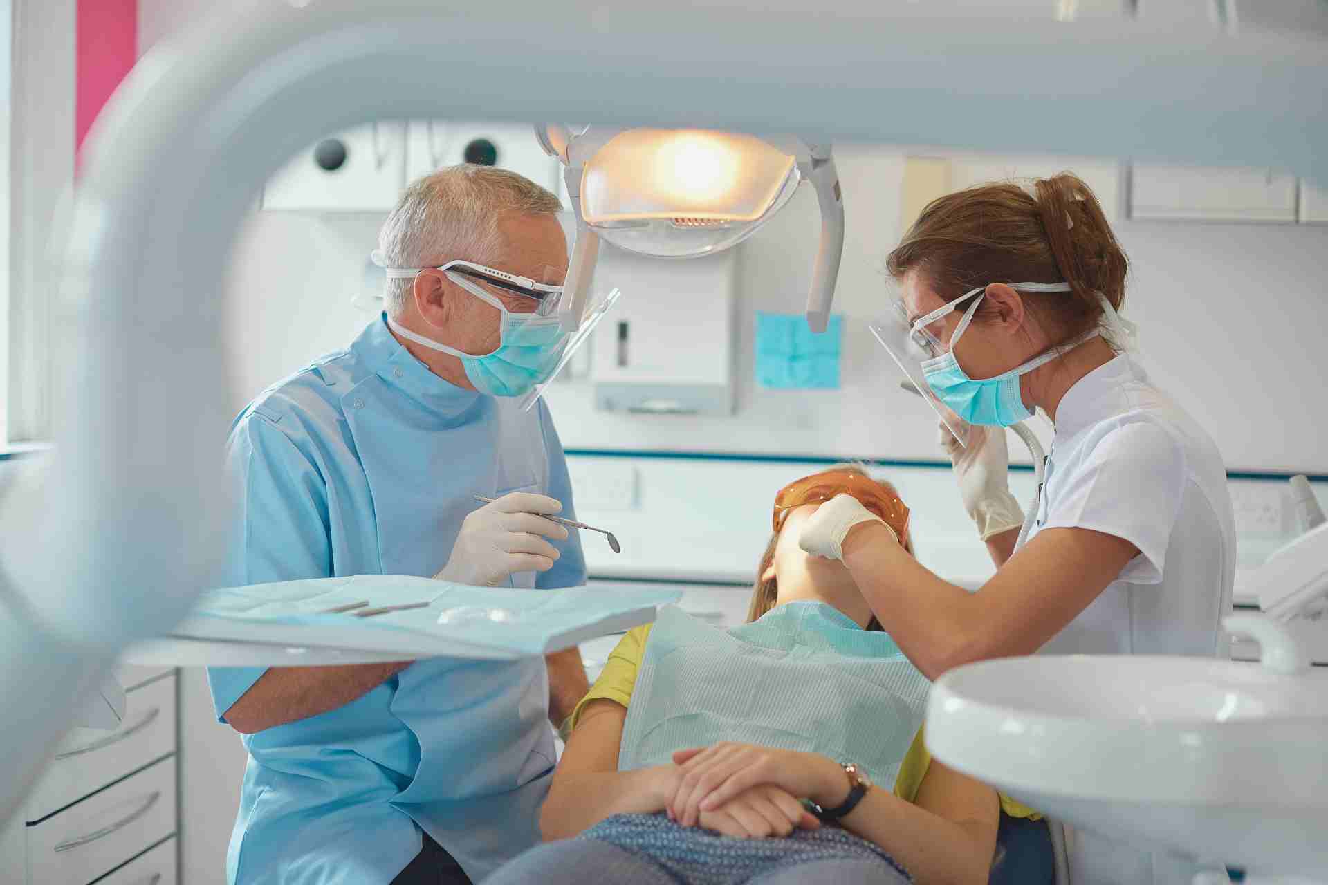 Dentist in De Queen, AR